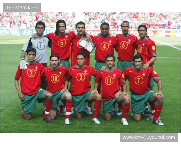 远古足球巨星阵容重现经典传奇回顾与现代足球之对比分析